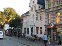 1677.JPG